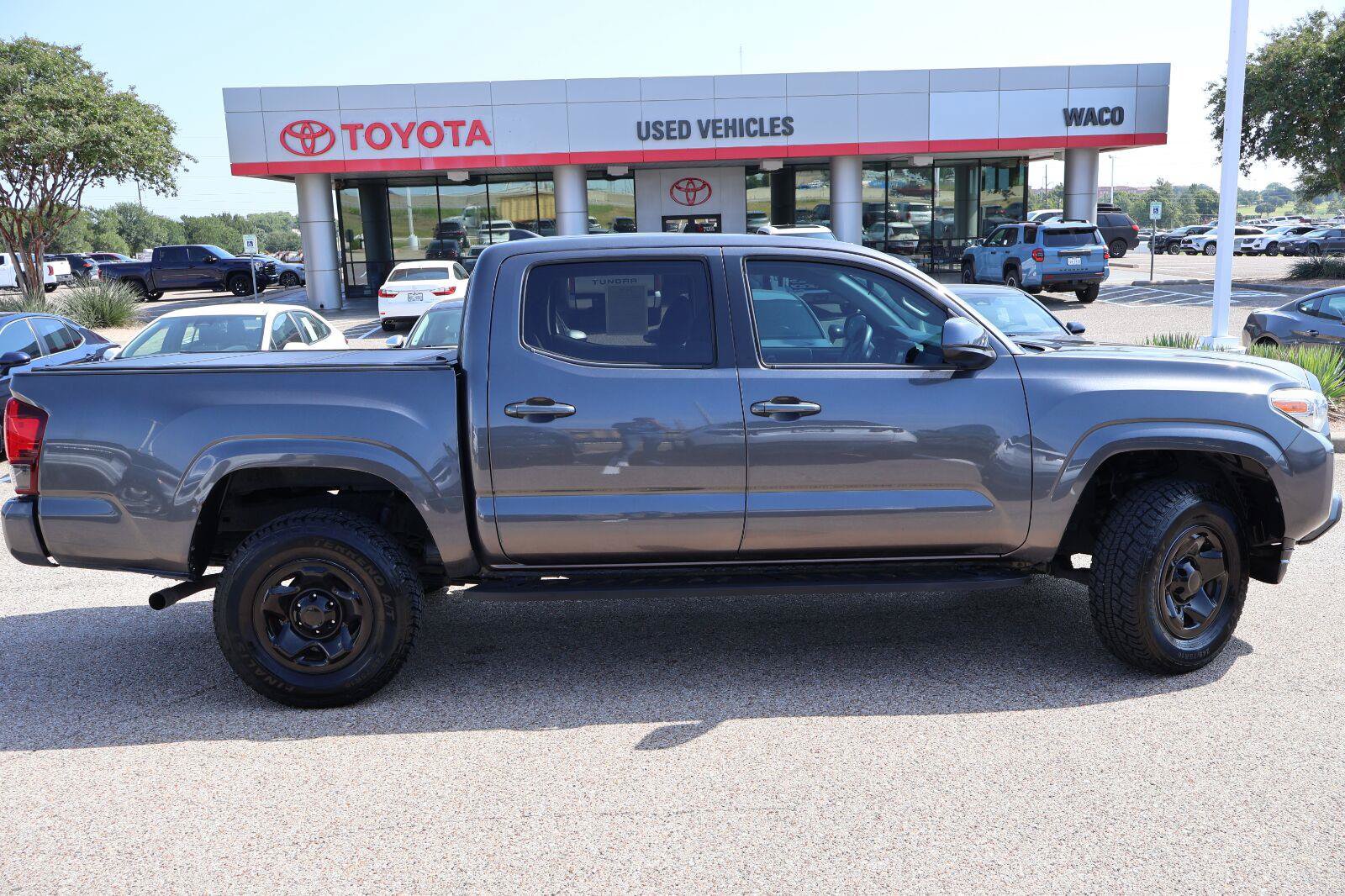Used 2019 Toyota Tacoma SR w/ SR Convenience Package RWD image 2