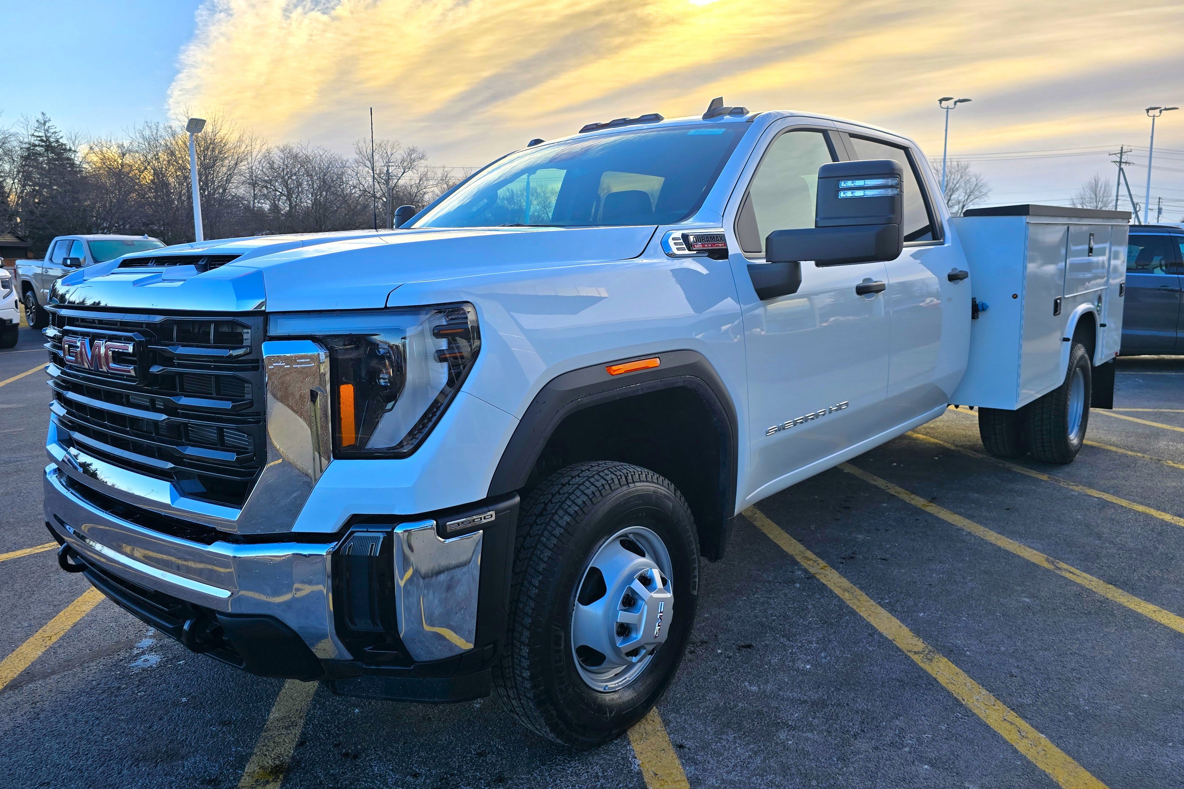 New 2025 GMC Sierra 3500 Pro w/ Convenience Package image 4