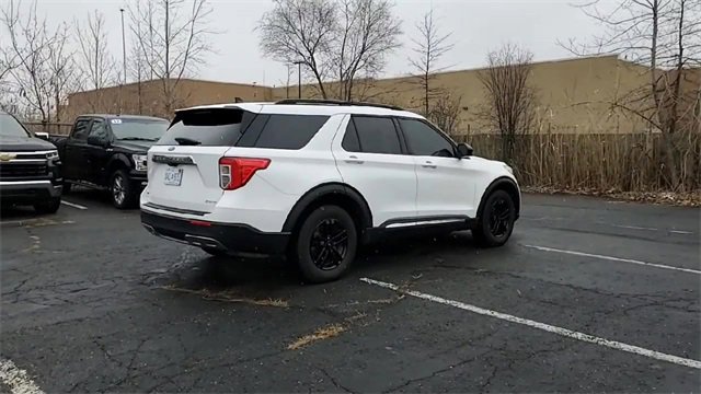 Used 2021 Ford Explorer XLT w/ Equipment Group 202A image 8