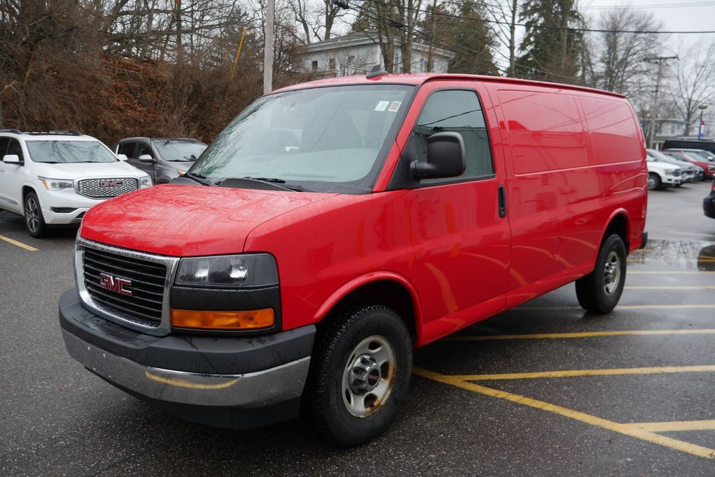 Used 2017 GMC Savana 2500 image 4