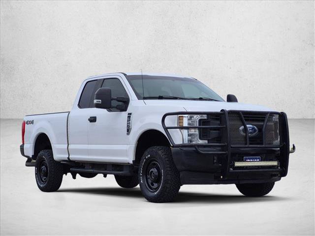 Used 2019 Ford F250 XL w/ Power Equipment Group AWD/4WD image 3