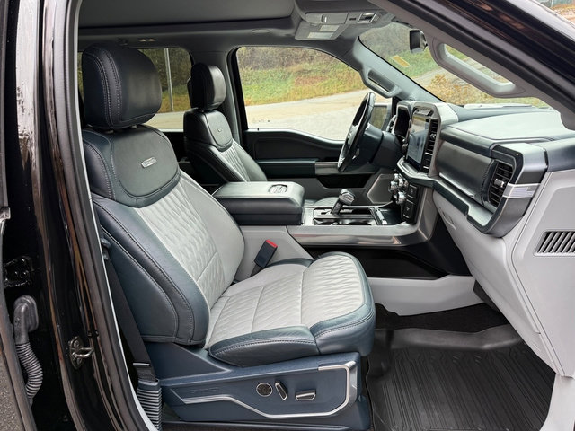 Used 2022 Ford F150 Limited image 24