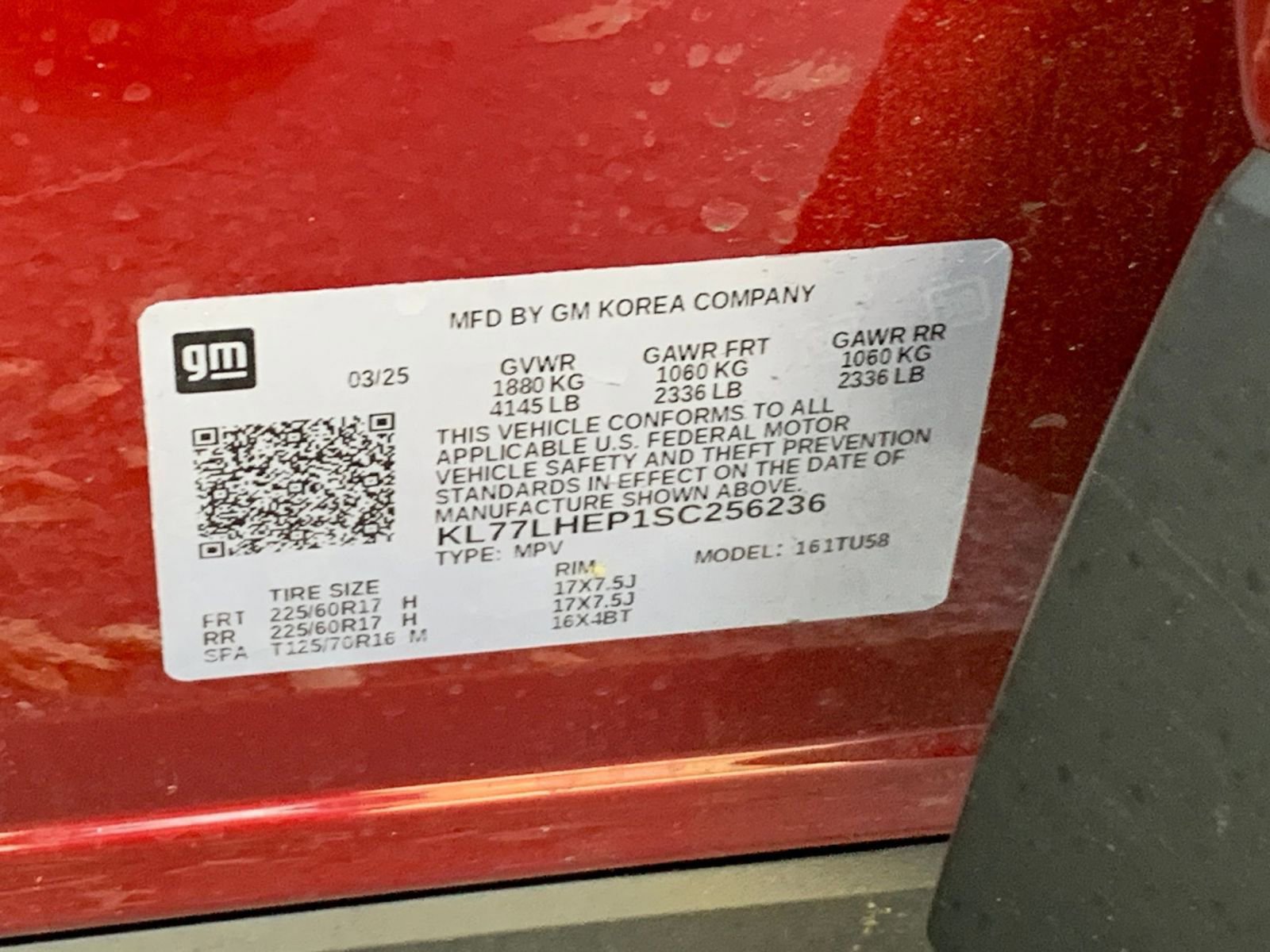 Used 2025 Chevrolet Trax LT image 24