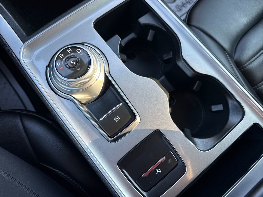 Used 2024 Ford Edge SEL image 36