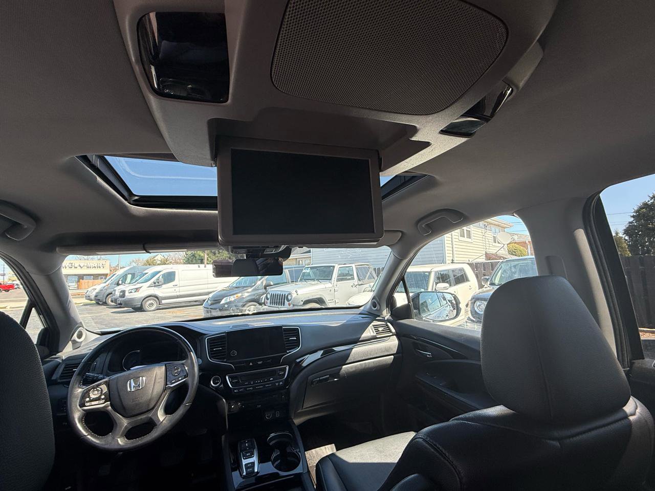 Used 2021 Honda Pilot Touring image 14