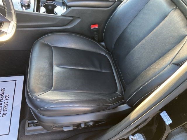 Used 2023 Jeep Grand Cherokee L Limited AWD/4WD image 11