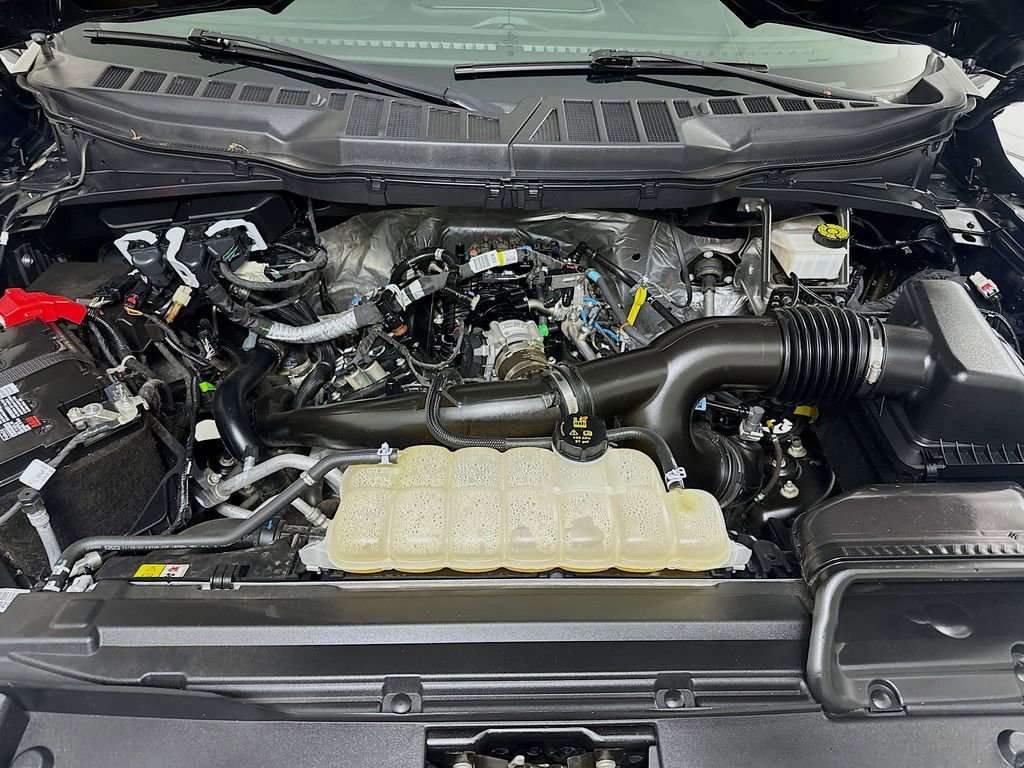 Used 2024 Ford F150 XLT w/ FX4 Off-Road Package image 27