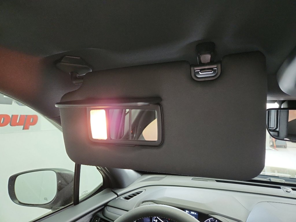 Certified 2025 Subaru Forester Premium w/ Convenience Package #2 image 24