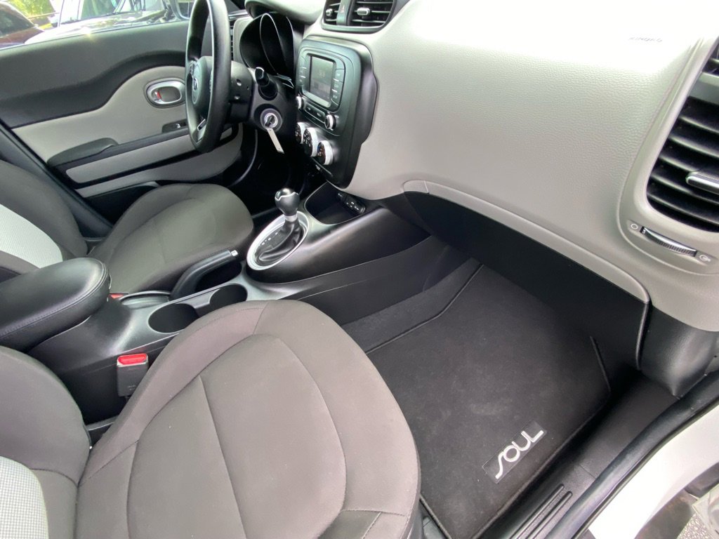 Used 2019 Kia Soul image 35