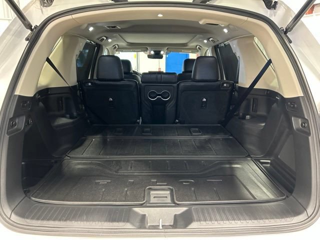 Certified 2025 Honda Pilot Touring image 21