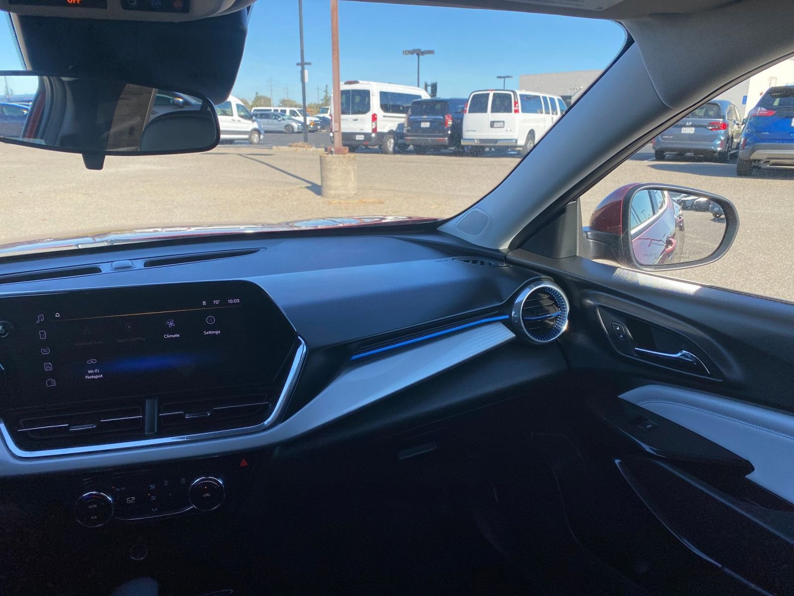 Used 2025 Chevrolet Trax LT image 35