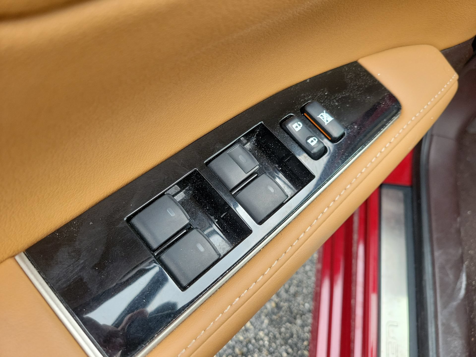 Used 2016 Lexus ES 350 w/ Luxury Package w/Wood Trim FWD image 17