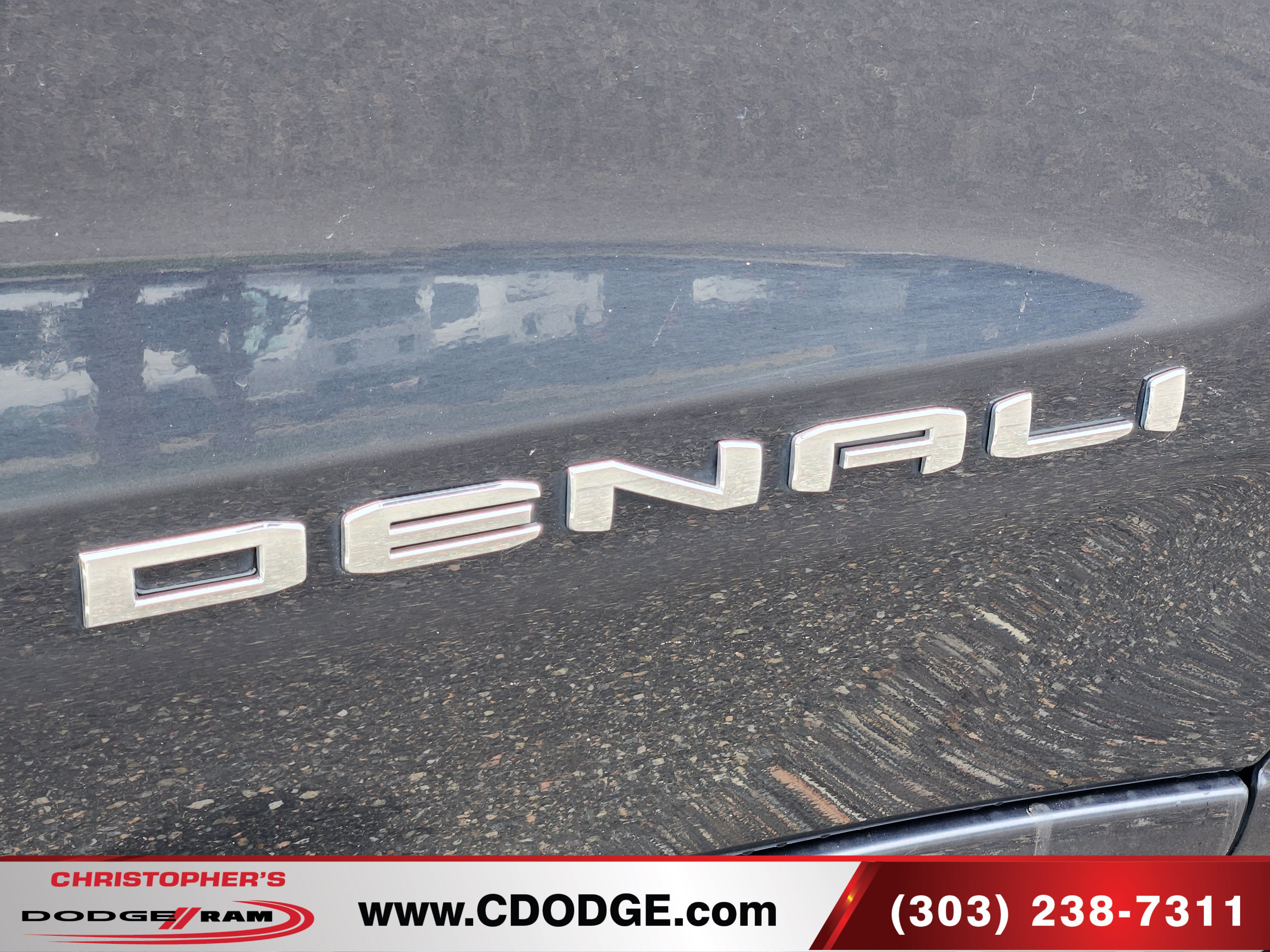 Used 2023 GMC Sierra 1500 Denali w/ Technology Package AWD/4WD image 22