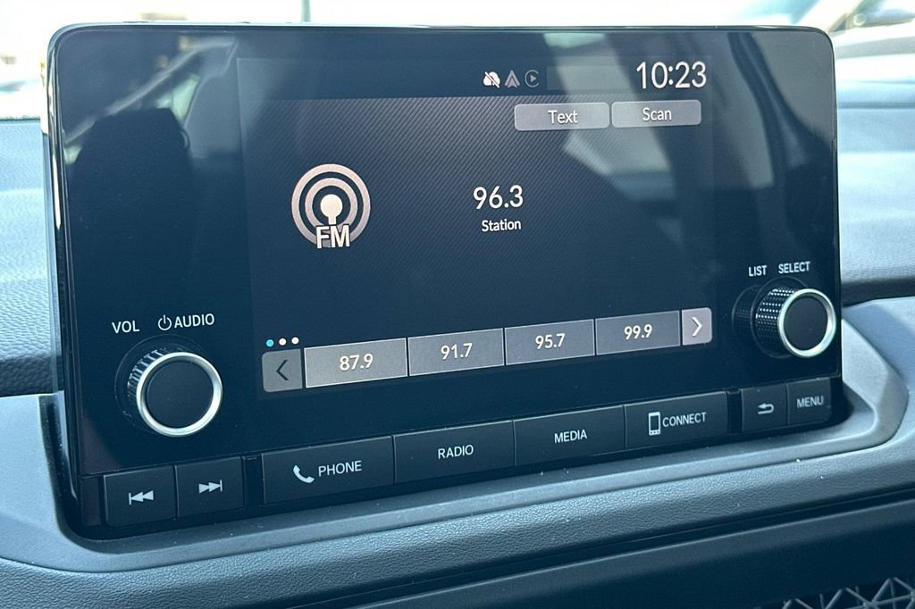 Used 2023 Honda Accord EX image 19