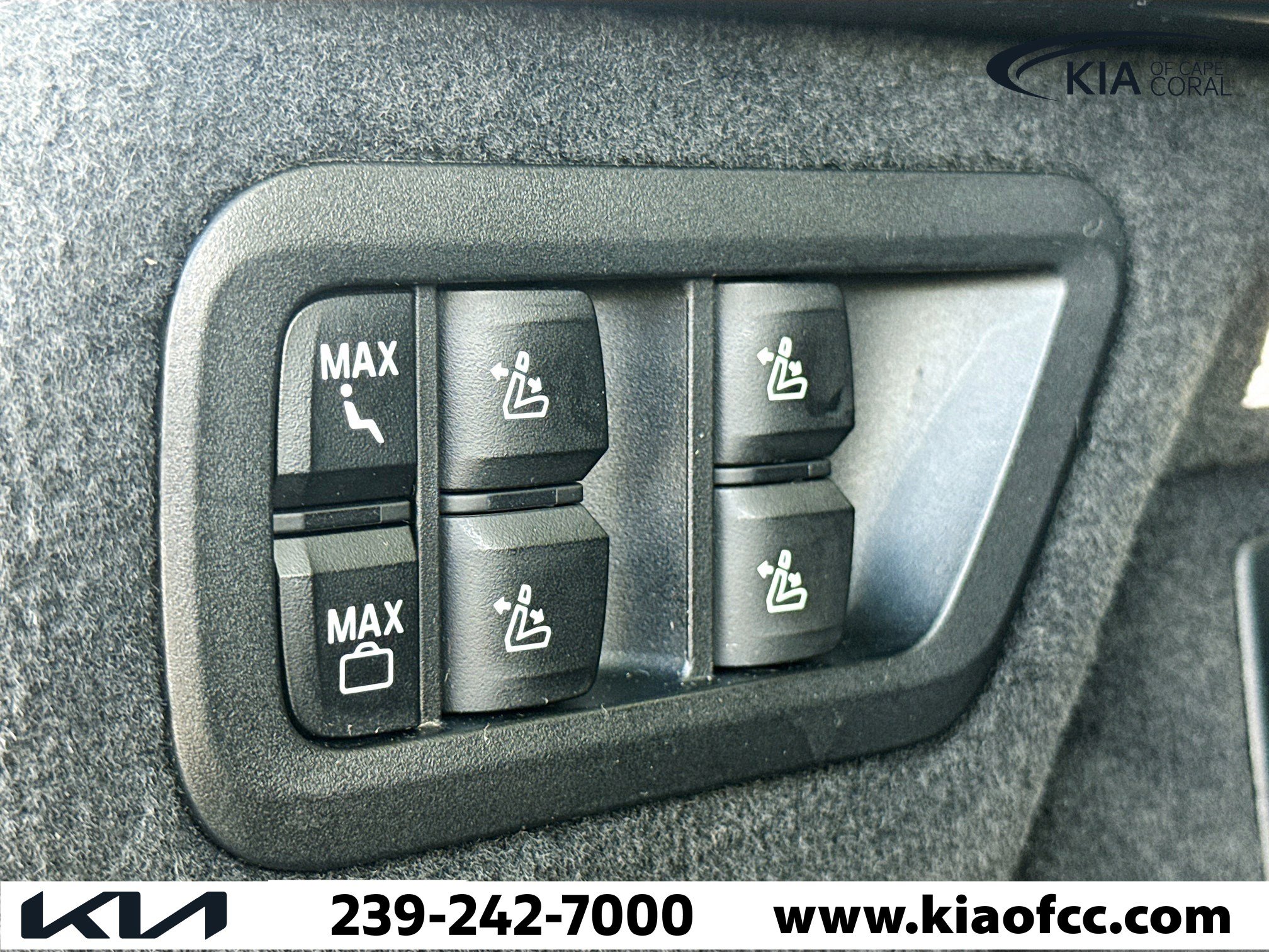 Used 2022 BMW X7 xDrive40i image 12