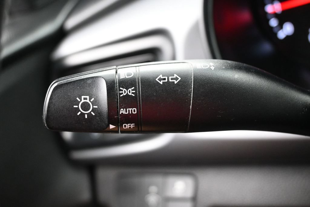 Used 2022 Kia Rio S FWD image 16