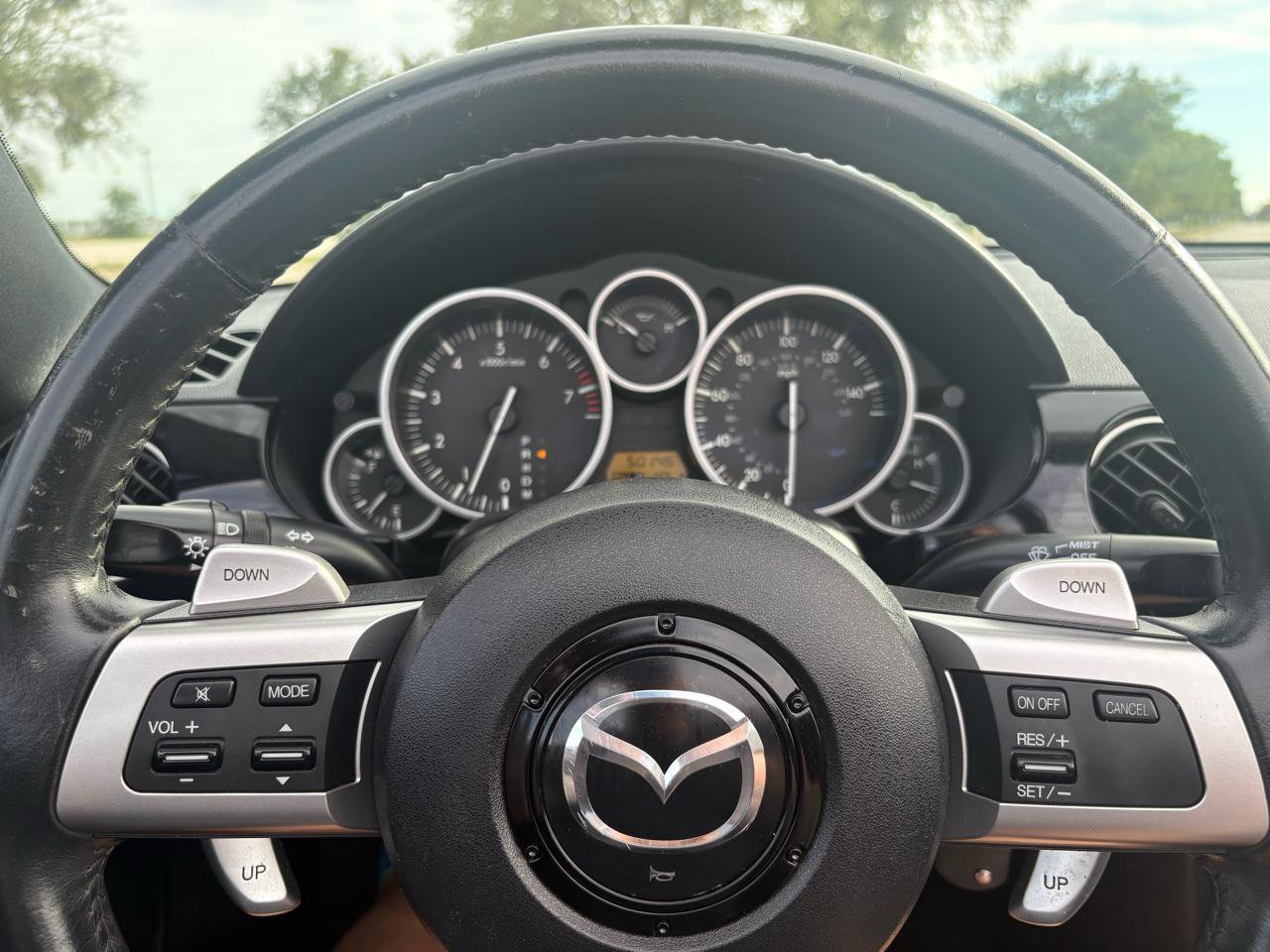 Used 2007 MAZDA MX-5 Miata Touring RWD image 11