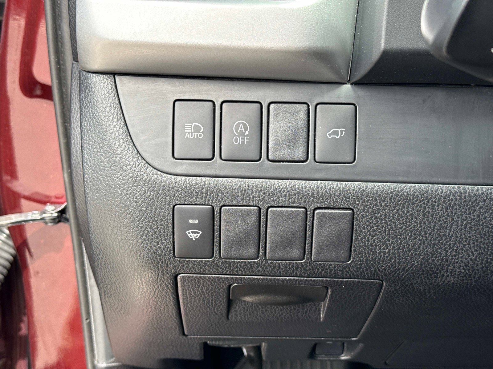 Used 2019 Toyota Highlander XLE AWD/4WD image 33