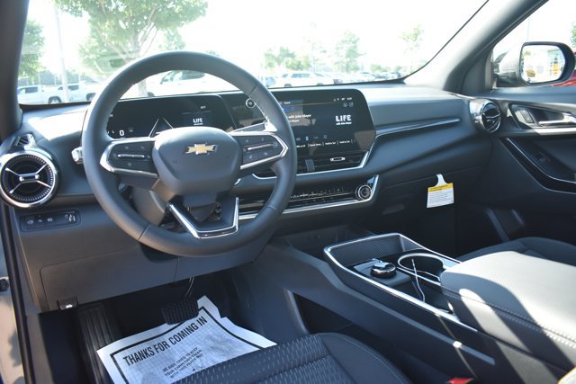 New 2027 Chevrolet Equinox LT FWD image 17