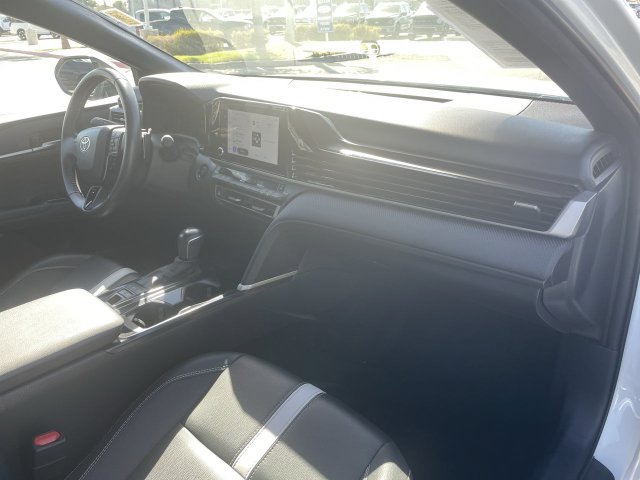 Used 2025 Toyota Camry SE FWD image 28
