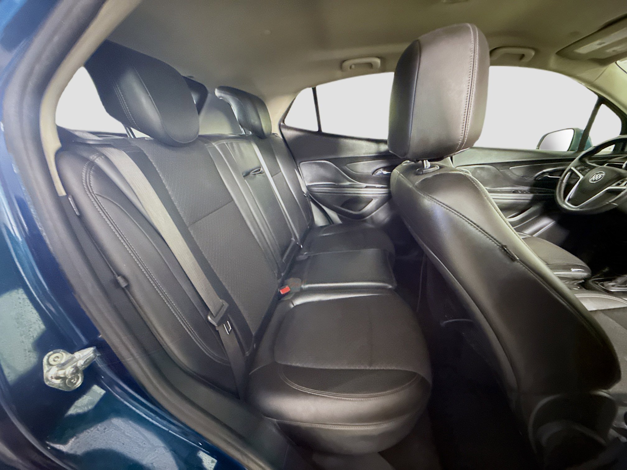 Used 2019 Buick Encore Preferred image 27