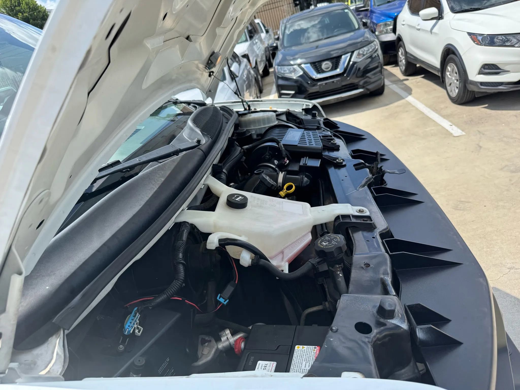 Used 2011 Chevrolet Express 2500 LS image 12