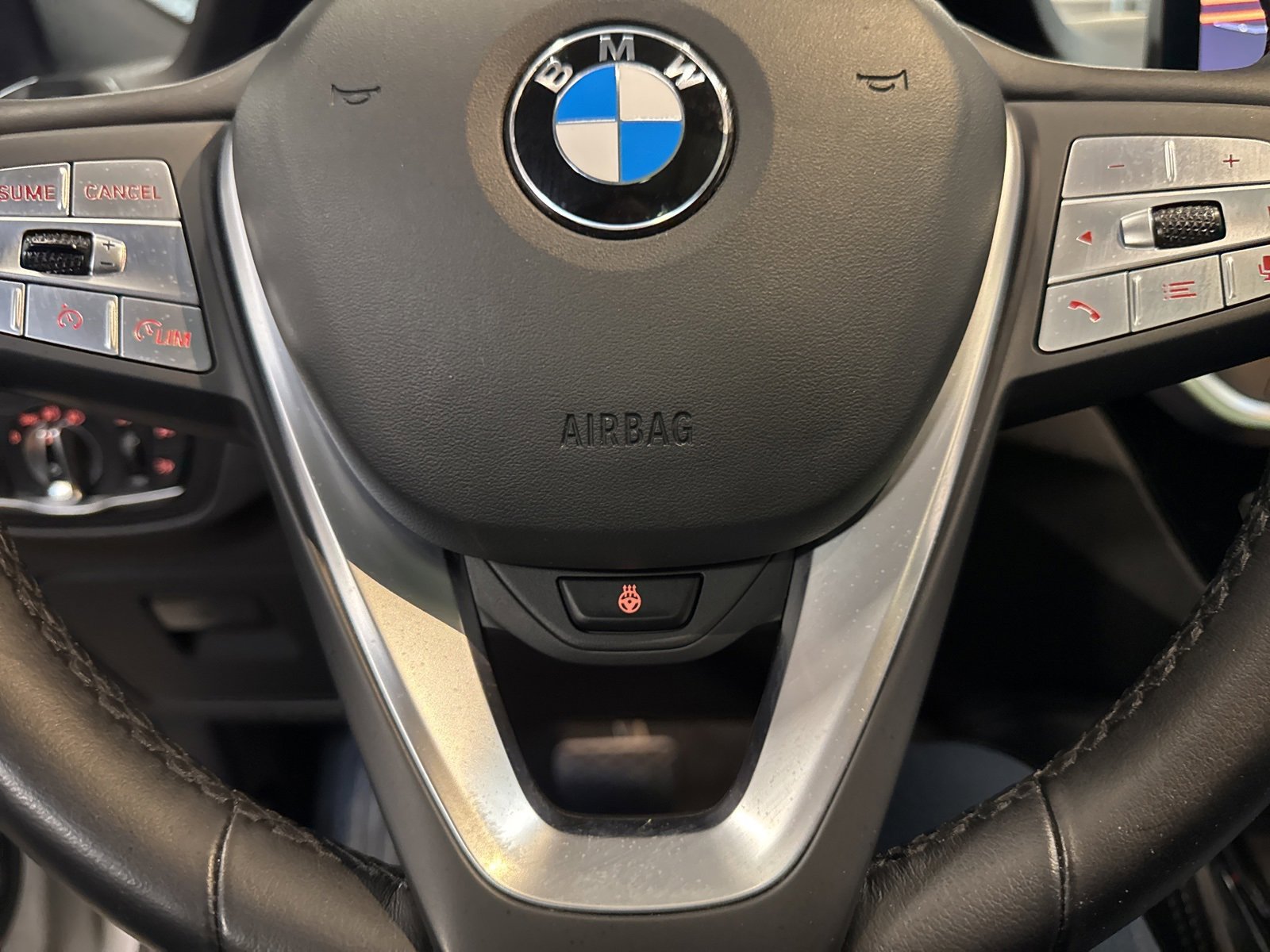 Used 2023 BMW X4 xDrive30i w/ Premium Package image 40