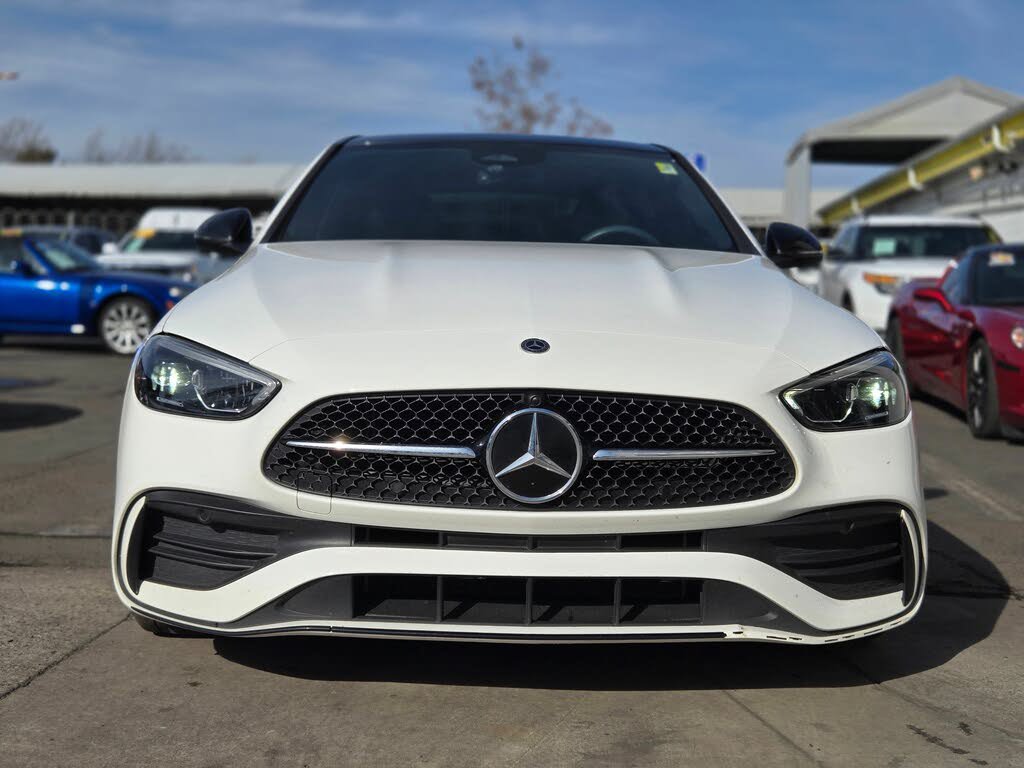 Used 2022 Mercedes-Benz C 300 Sedan image 4