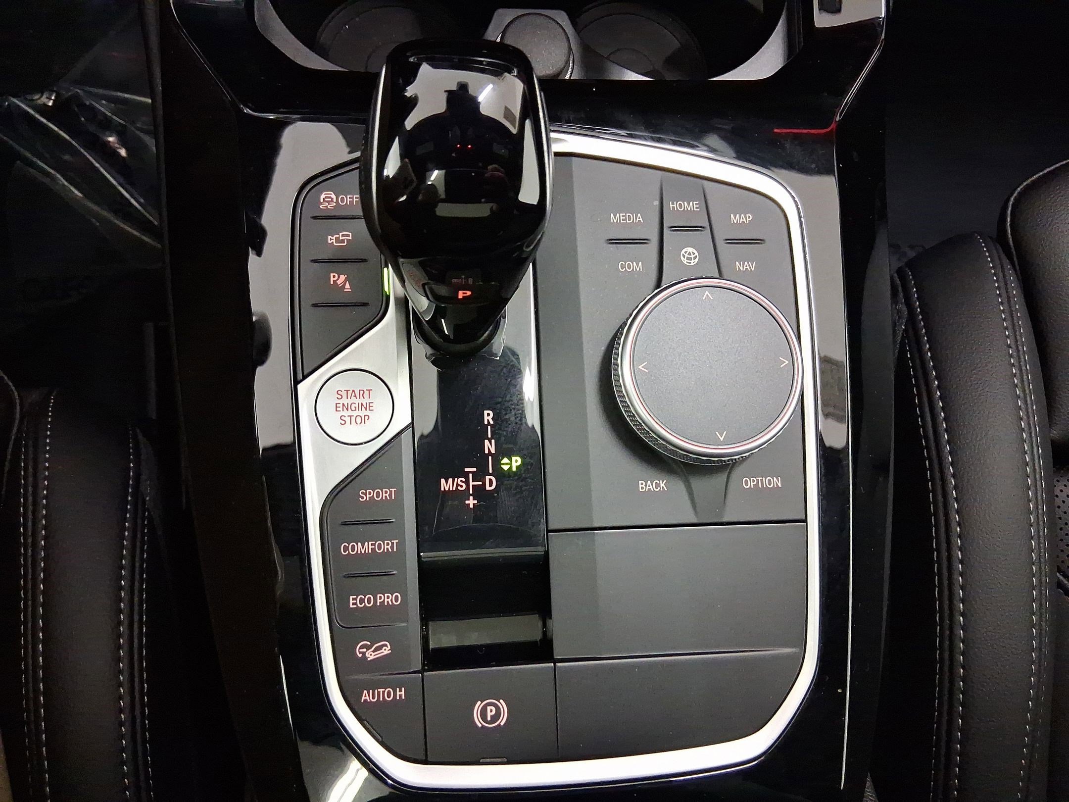 Certified 2023 BMW X4 M40i image 16