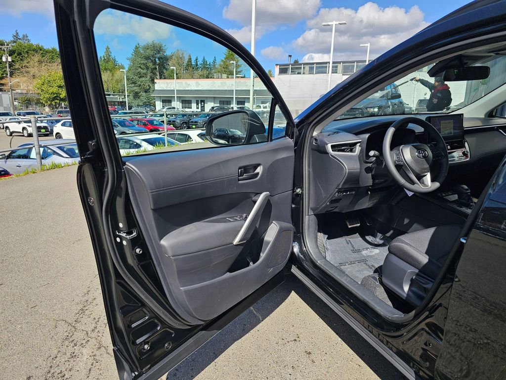 New 2026 Toyota Corolla Cross LE image 19