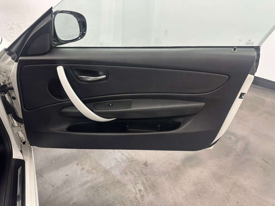 Used 2013 BMW 128i Convertible RWD image 47
