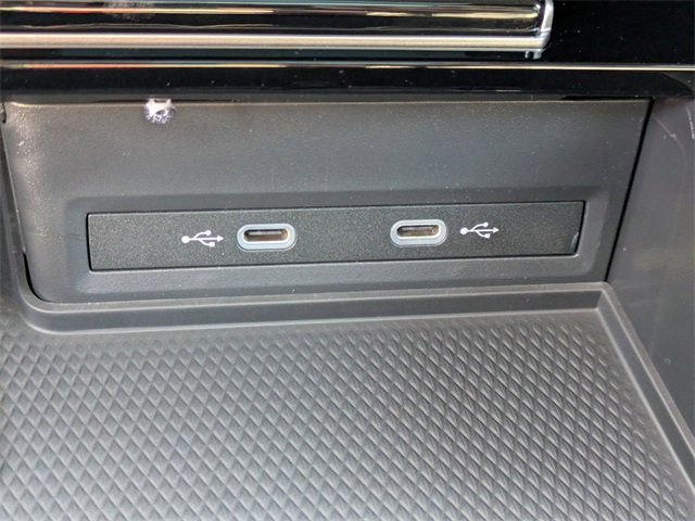 New 2026 Volkswagen Atlas Cross Sport SE image 24