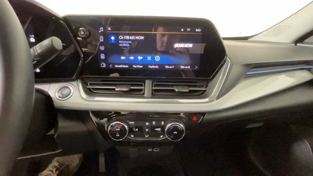Used 2024 Chevrolet Trax LT w/ Driver Confidence Package FWD image 31