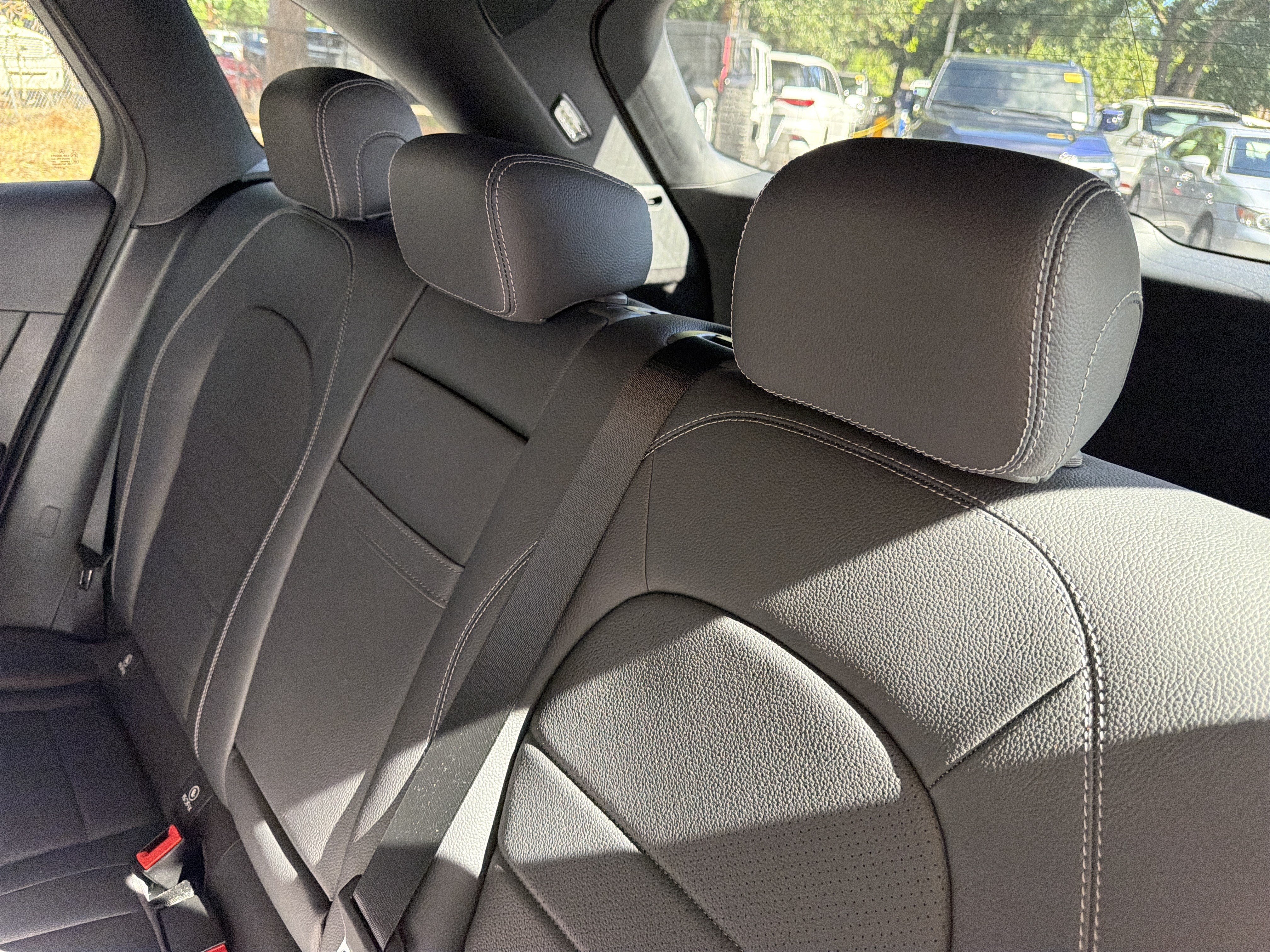 Used 2021 Mercedes-Benz GLC 300 image 31