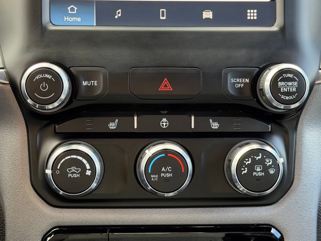 Used 2024 RAM 1500 Big Horn AWD/4WD image 14