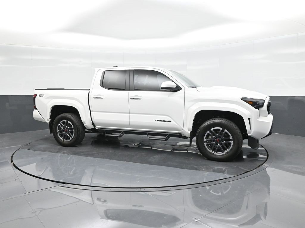 Used 2024 Toyota Tacoma TRD Sport image 17