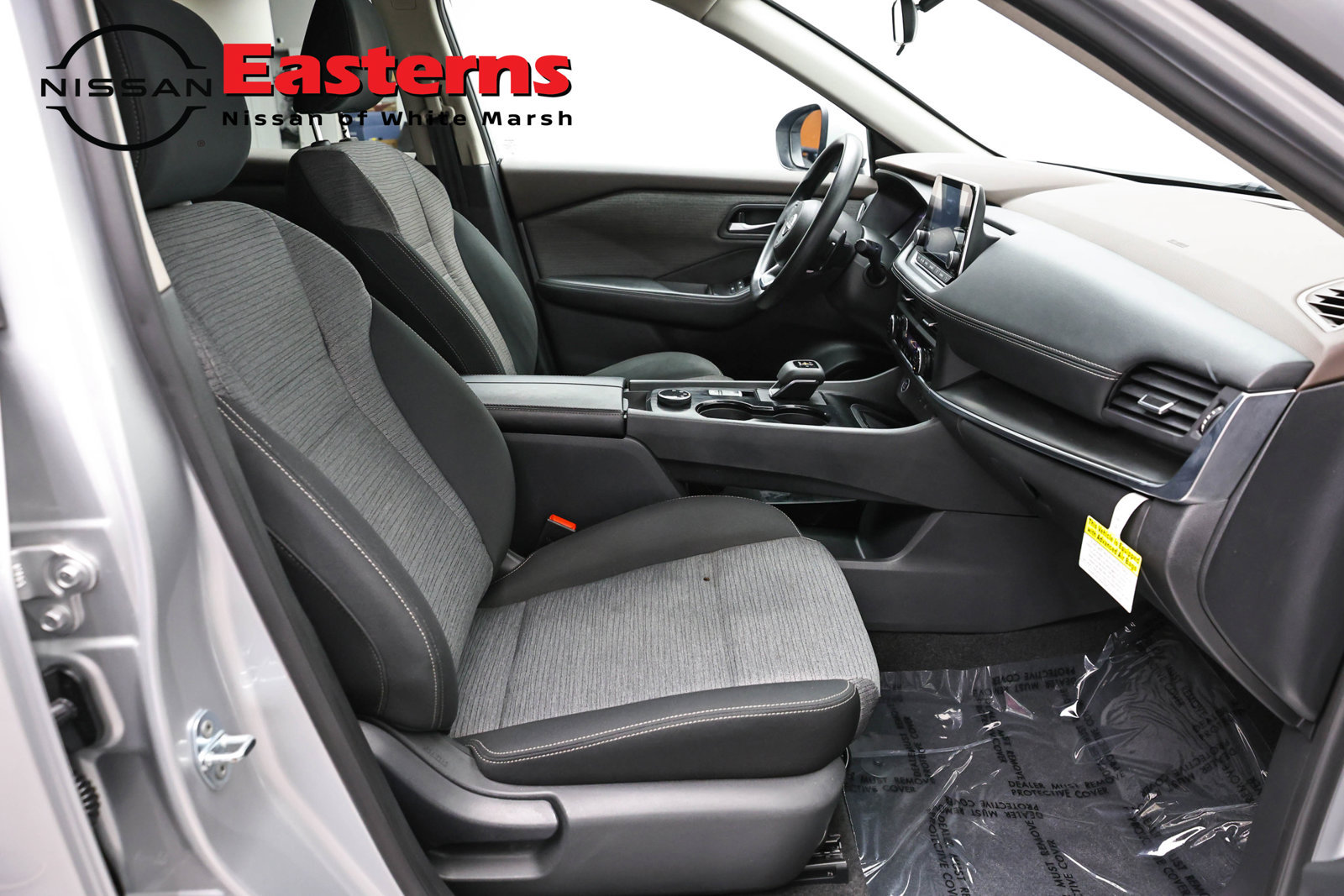 Used 2023 Nissan Rogue SV AWD/4WD image 24