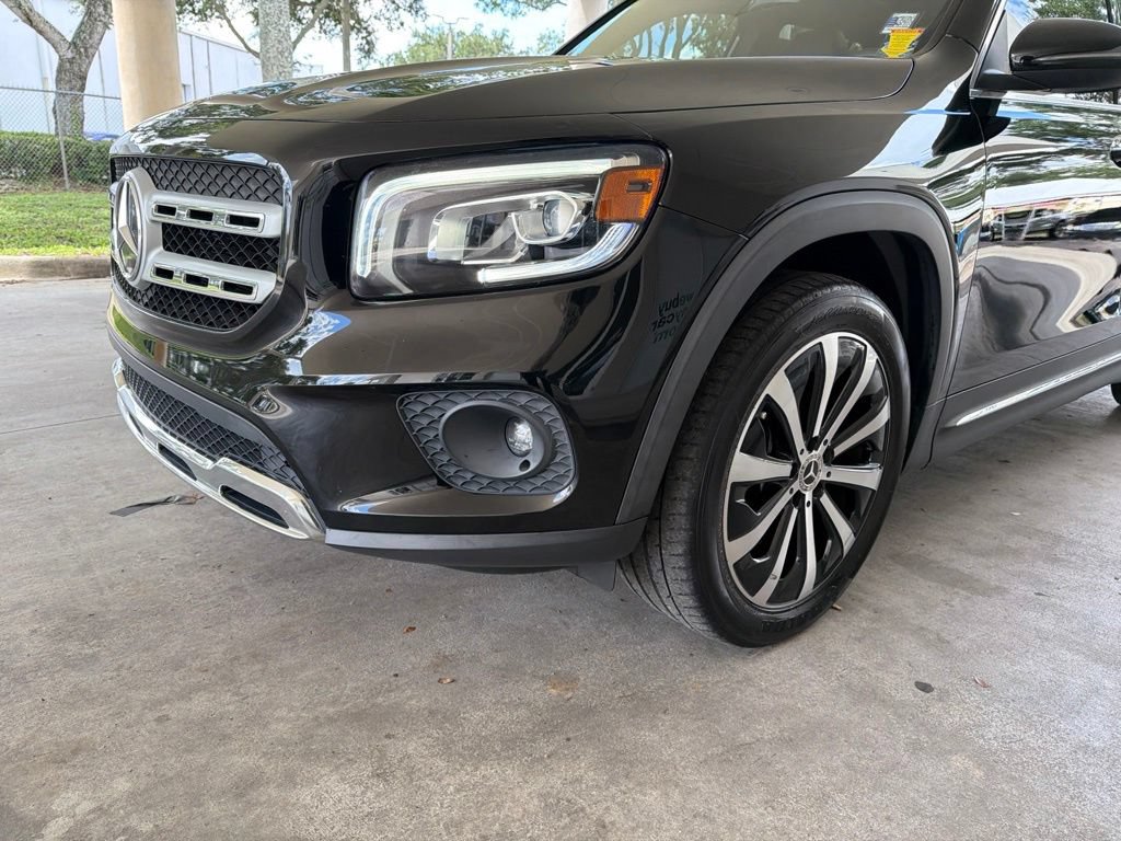 Used 2022 Mercedes-Benz GLB 250 image 13