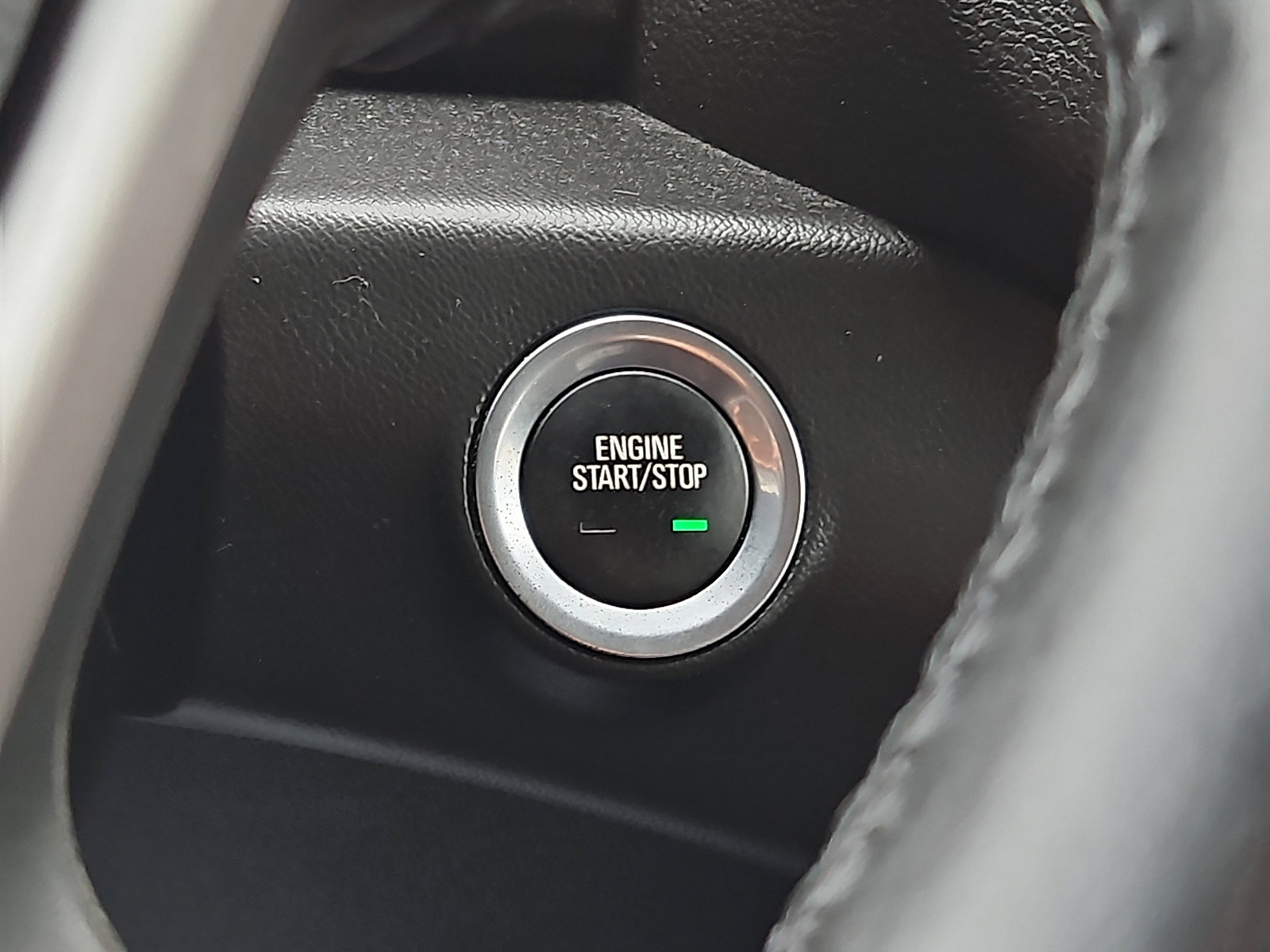 Used 2021 GMC Terrain SLE w/ Driver Convenience Package FWD image 22