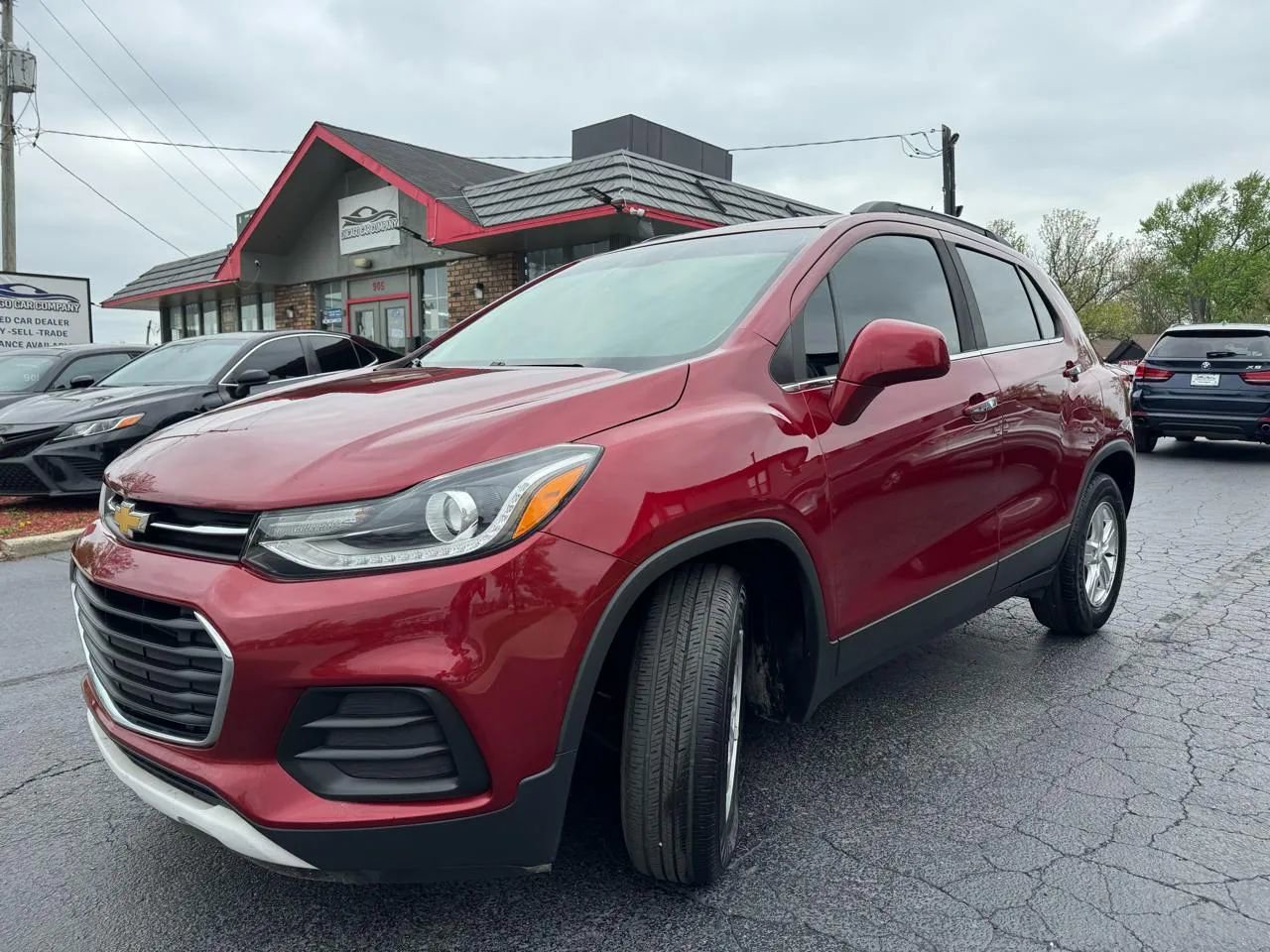 Used 2019 Chevrolet Trax LT w/ LT Convenience Package FWD image 3