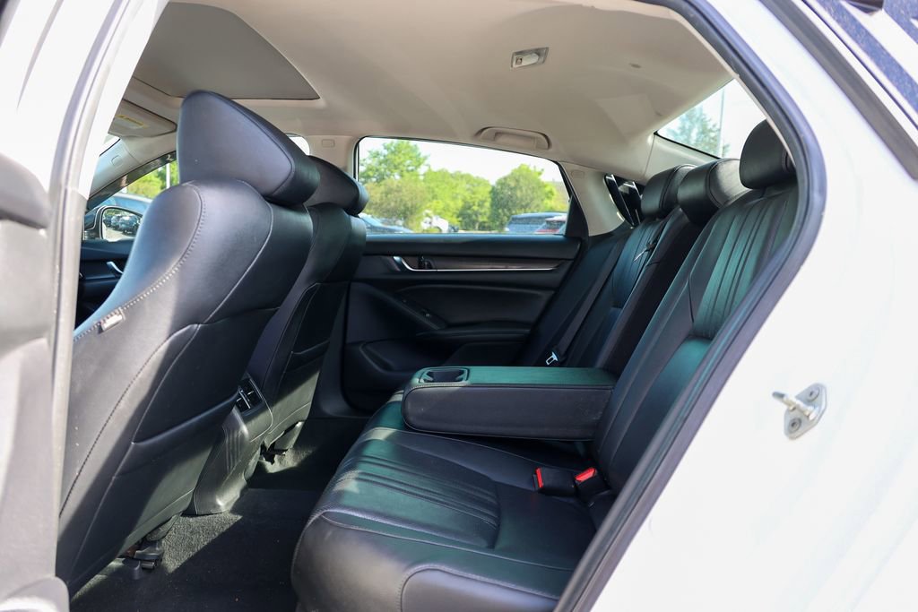 Used 2019 Honda Accord Touring image 34