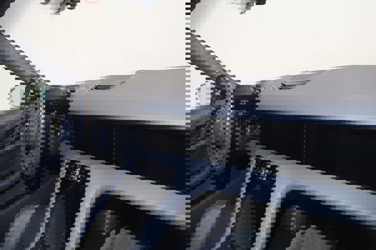 Used 2020 Porsche Taycan 4S image 52