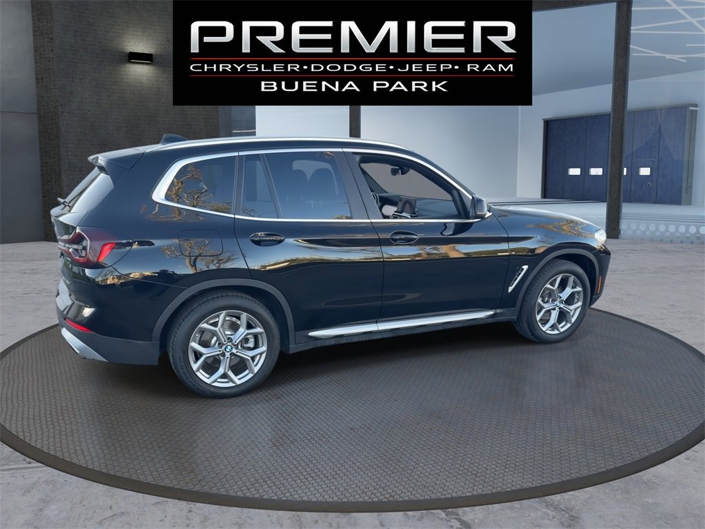 Used 2024 BMW X3 xDrive30i w/ Premium Essential Package image 8