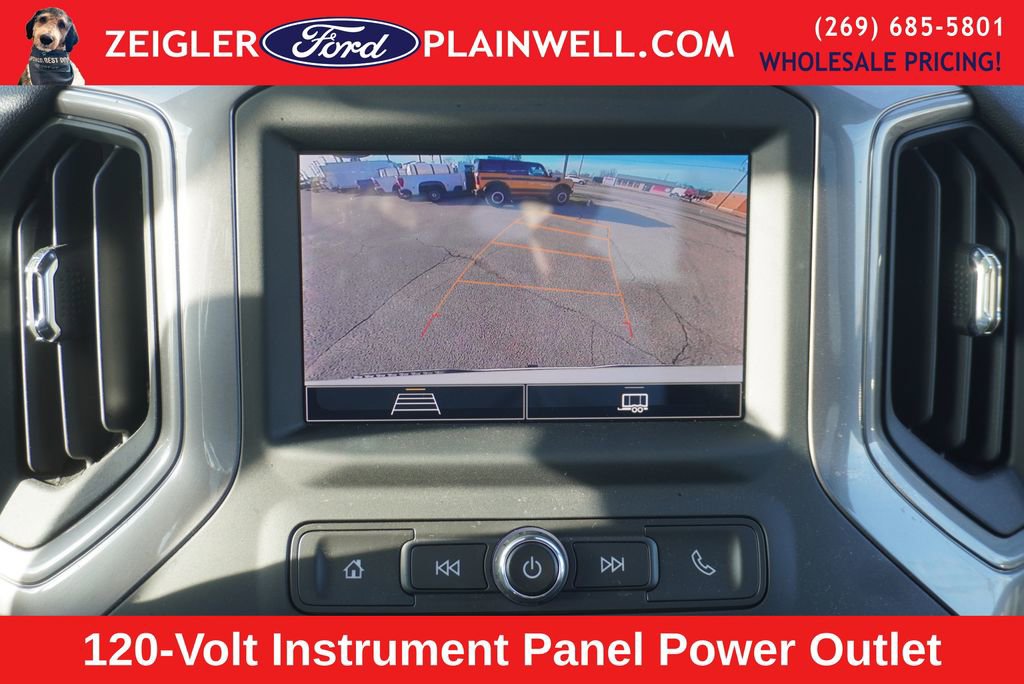 Used 2023 Chevrolet Silverado 1500 Custom image 18