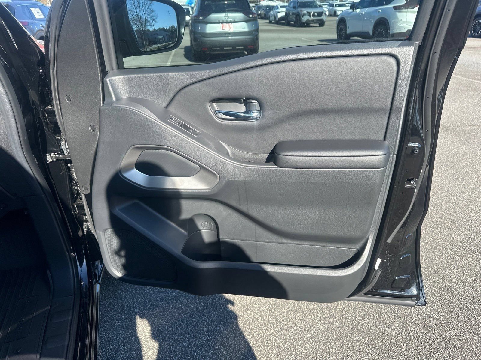 New 2026 Nissan Frontier SV w/ SV Convenience Package RWD image 14