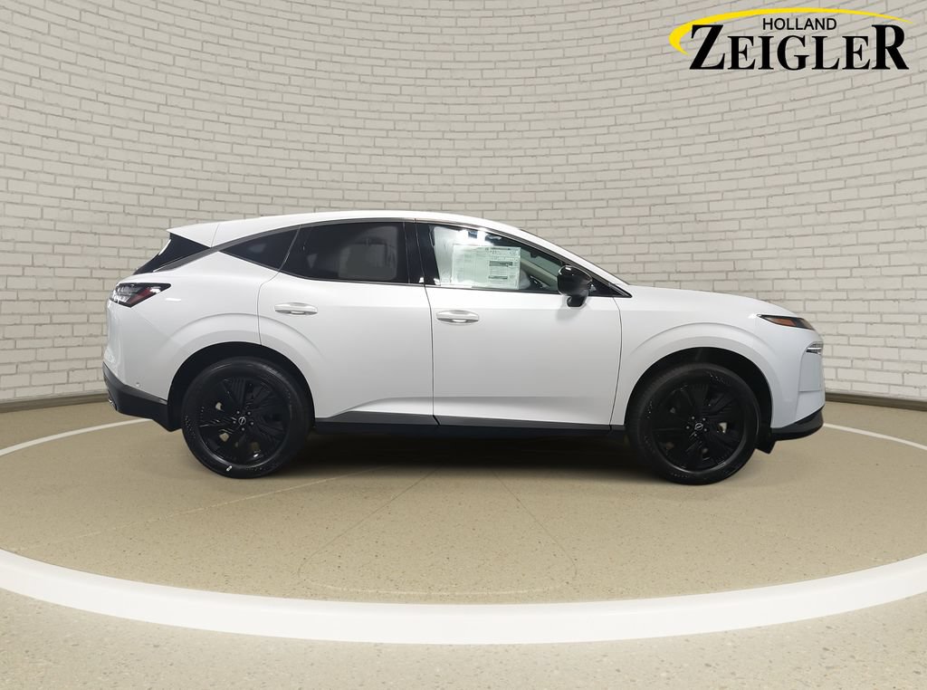 Used 2025 Nissan Murano SV AWD/4WD image 4