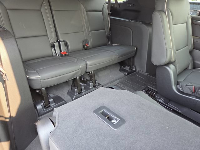 New 2026 Chevrolet Suburban Premier AWD/4WD image 24