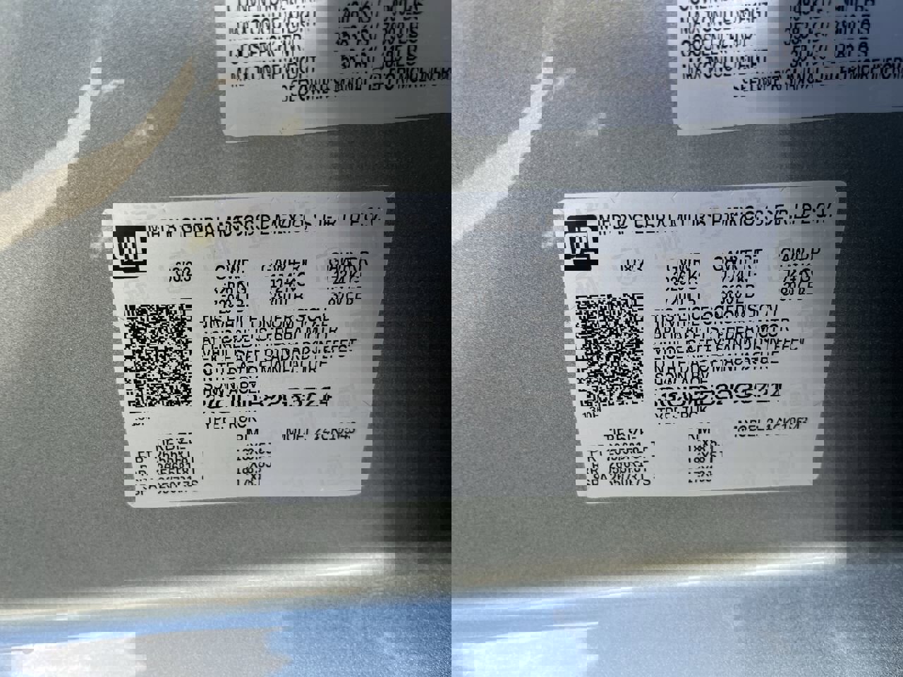 Used 2023 Chevrolet Silverado 1500 LT w/ Z71 Off-Road Package AWD/4WD image 31