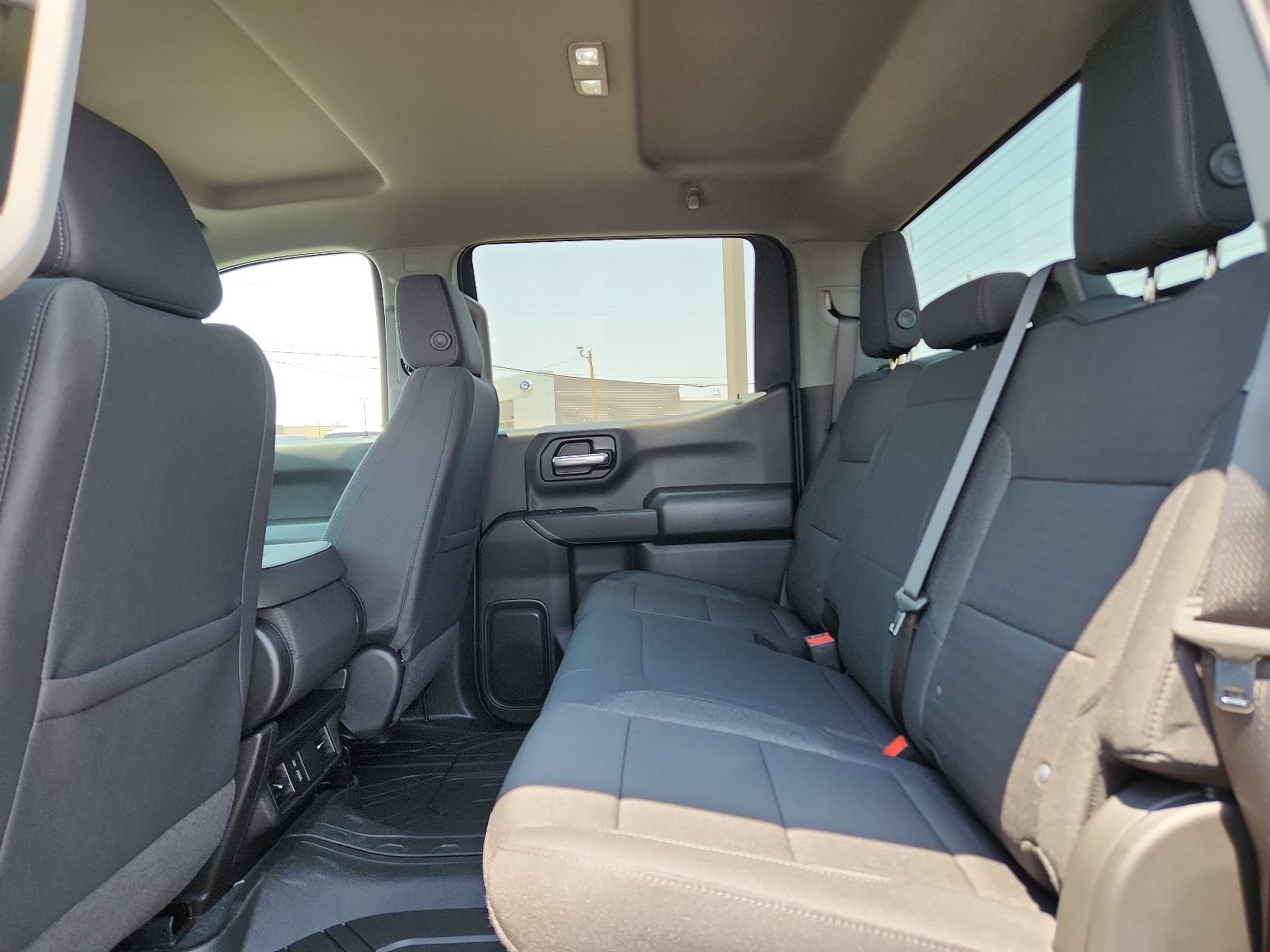 New 2026 Chevrolet Silverado 1500 Custom w/ LPO, Dark Essentials Package AWD/4WD image 8
