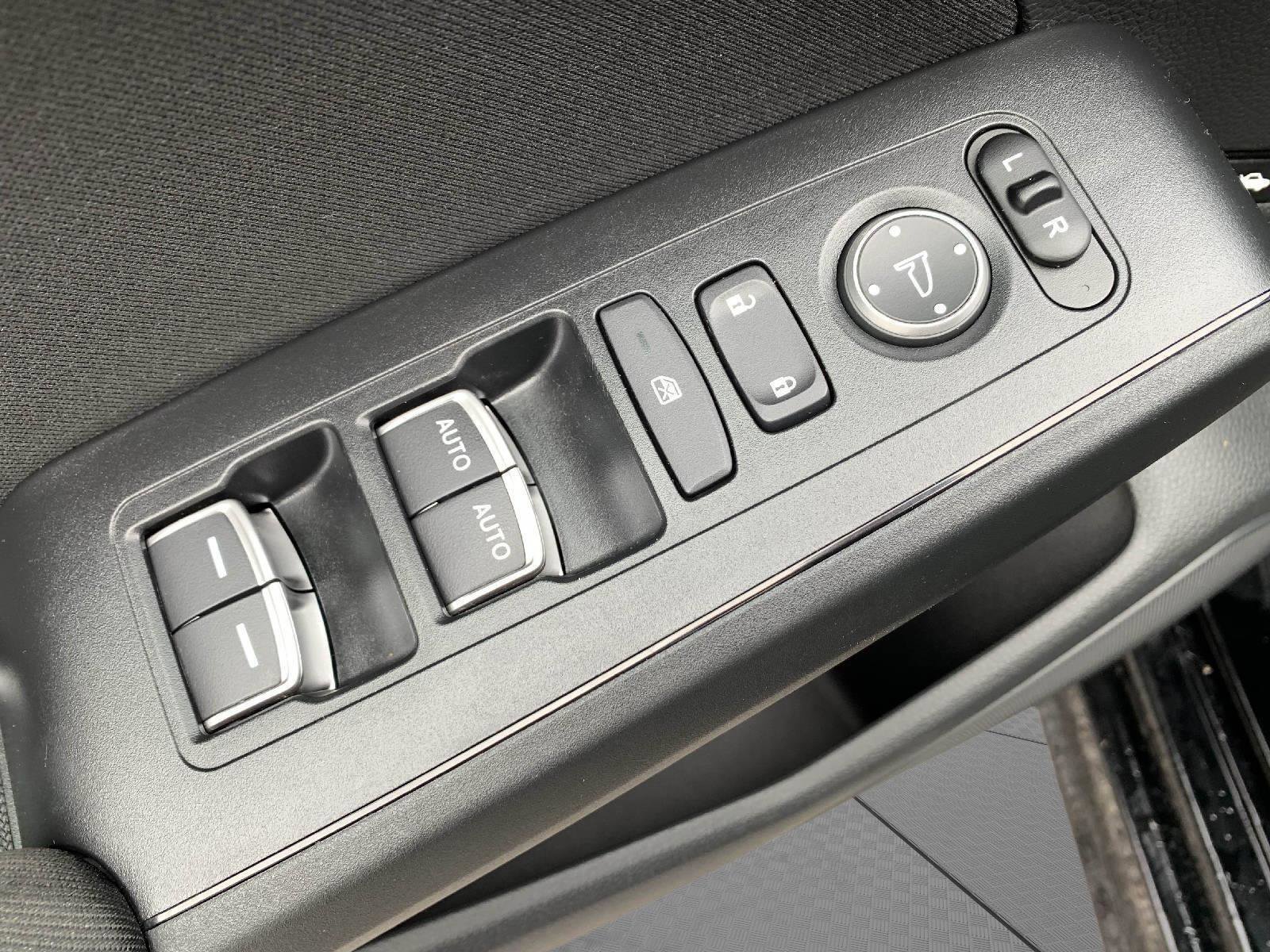 Used 2023 Honda Civic Sport image 11